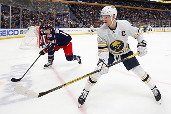 公牛签回日本后场球员河村勇辉，并裁掉前快船年轻后卫弗劳尔斯？